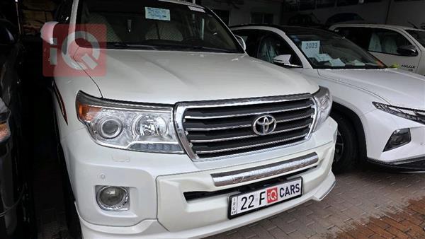 تۆیۆتا لاند کروزەر 2010  بۆ فرۆشتن لە عێراق -  بەغداد